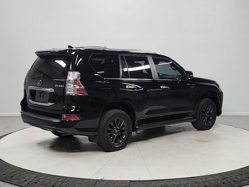 Used 2023 Lexus GX 460 Premium w/ Premium Package image 7