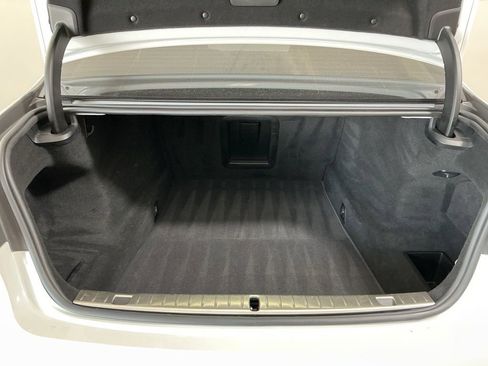 Certified 2022 BMW 750i xDrive 750i xDrive w/ Executive Package image 34