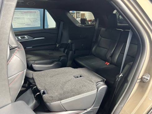 New 2026 Ford Explorer ST w/ Sun And Sound Package AWD/4WD image 37