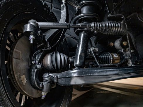 Used 2023 GMC Sierra 1500 Denali Ultimate image 12