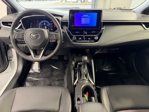 Used 2024 Toyota Corolla XSE FWD image 12