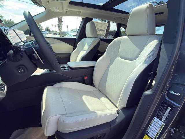 New 2026 Lexus RX 350 w/ Convenience Package AWD/4WD image 16