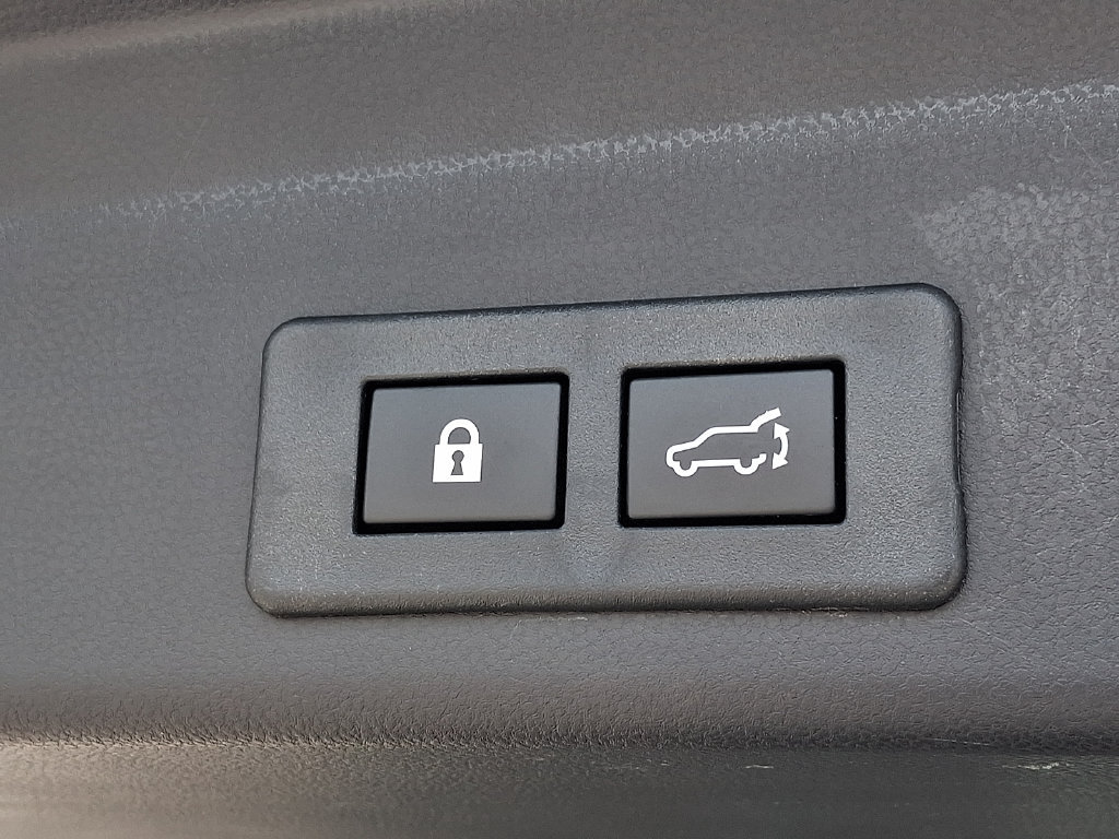 Used 2024 Subaru Ascent Touring AWD/4WD image 33