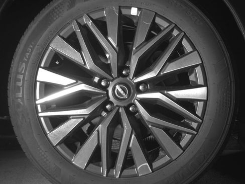 Used 2025 Nissan Altima 2.5 SV image 15