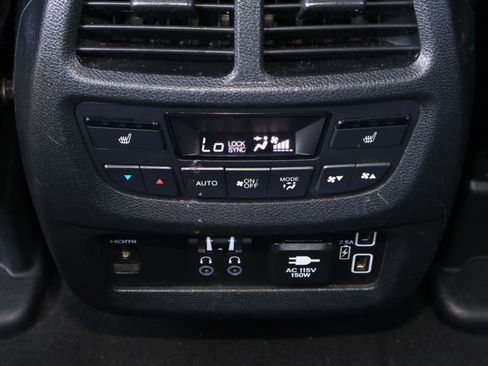 Used 2021 Honda Pilot Black Edition image 14