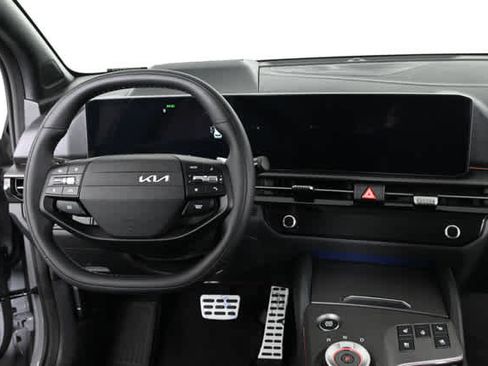 New 2026 Kia Sportage X-Line Prestige image 3