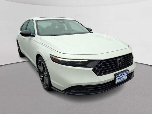 Certified 2023 Honda Accord Sport image 2