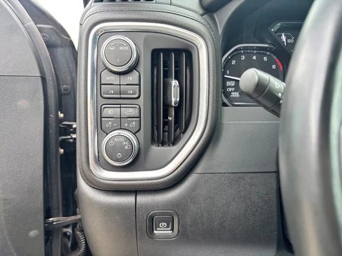 Used 2021 GMC Sierra 1500 Elevation w/ X31 Off-Road Package AWD/4WD image 13
