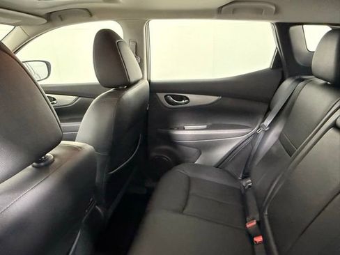 Used 2020 Nissan Rogue Sport SL w/ Premium Package image 39