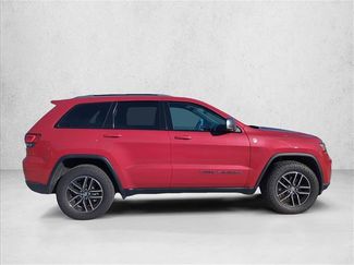 Used 2018 Jeep Grand Cherokee Trailhawk video 4