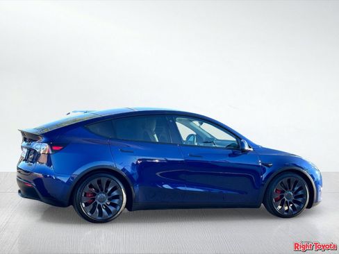 Used 2023 Tesla Model Y Performance AWD/4WD image 5