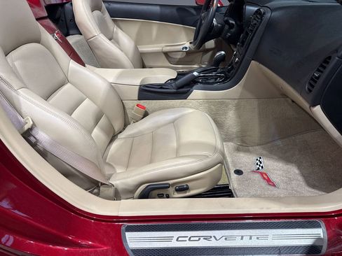 Used 2008 Chevrolet Corvette Convertible w/ Preferred Equipment Group RWD image 49