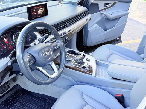 Used 2018 Audi Q7 2.0T Premium AWD/4WD image 18