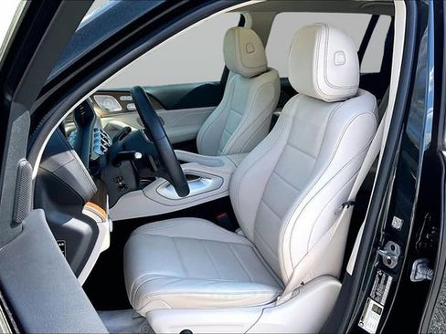 Certified 2023 Mercedes-Benz GLS 450 4MATIC image 24