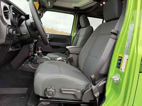 New 2026 Jeep Wrangler Unlimited Sport image 18