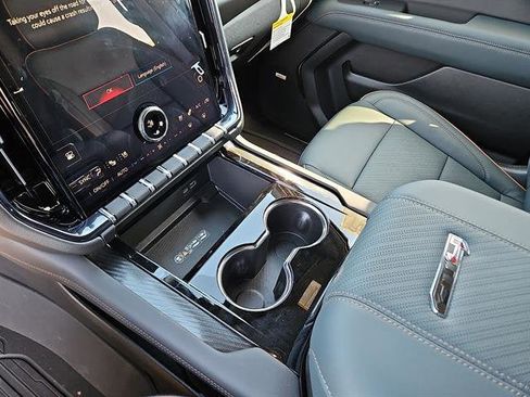 New 2026 GMC Yukon XL AT4 w/ AT4 Premium Plus Package image 20