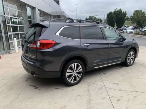 Used 2022 Subaru Ascent Touring AWD/4WD image 6