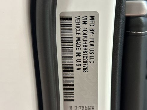 New 2026 Jeep Grand Cherokee Limited image 28