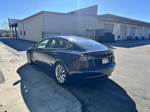 Used 2019 Tesla Model 3 Long Range image 4