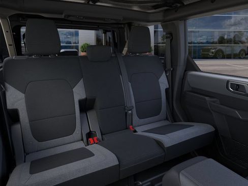 New 2026 Ford Bronco 4-Door AWD/4WD image 3
