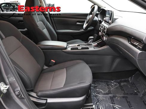 Used 2025 Nissan Sentra SV FWD image 23