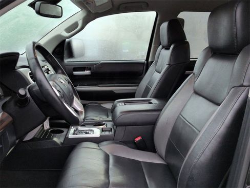 Used 2019 Toyota Tundra Limited image 13
