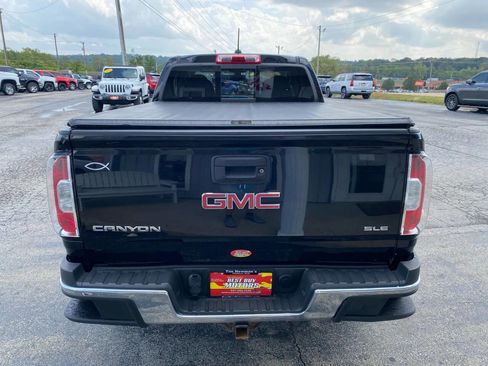 Used 2016 GMC Canyon SLE image 6