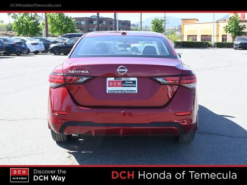 Used 2025 Nissan Sentra SV FWD image 6