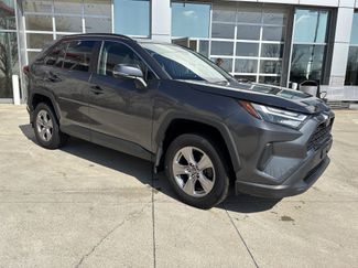 Used 2022 Toyota RAV4 XLE w/ Convenience Package AWD/4WD video 2