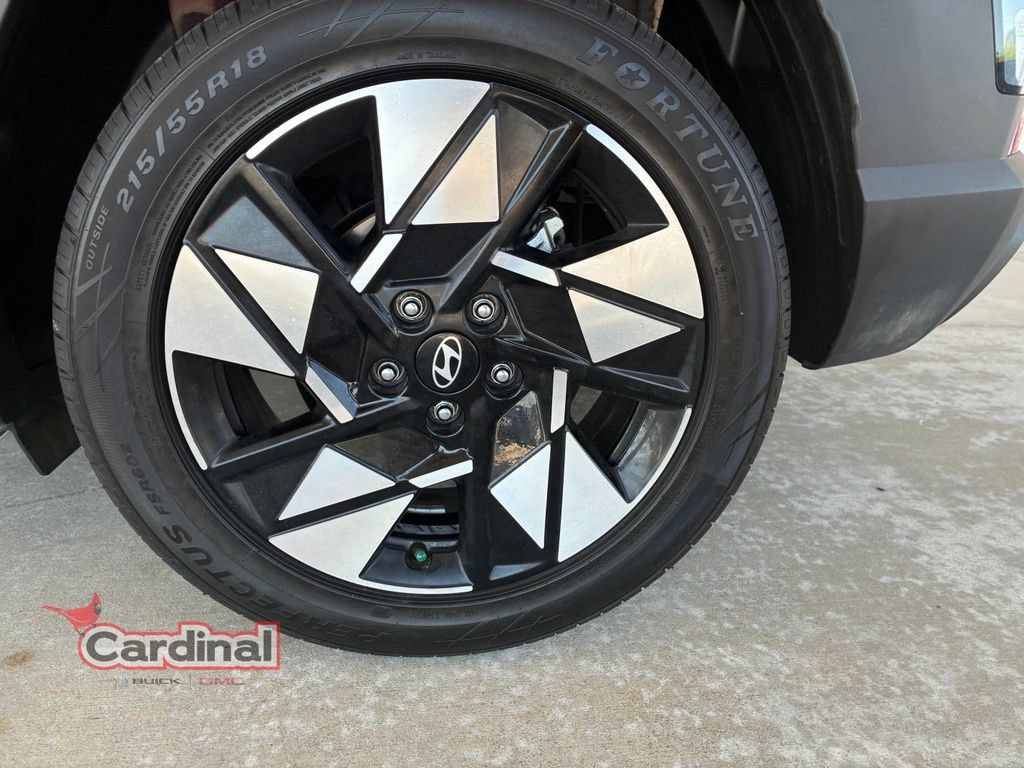 Used 2025 Hyundai Kona SEL FWD image 20