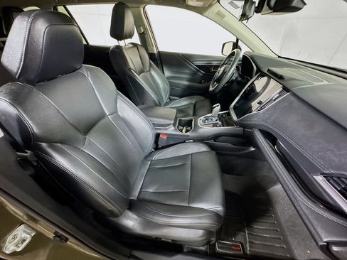 Used 2023 Subaru Outback Touring XT AWD/4WD image 29