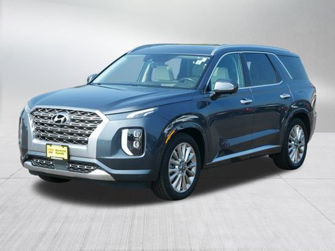 Used 2020 Hyundai Palisade Limited image 3
