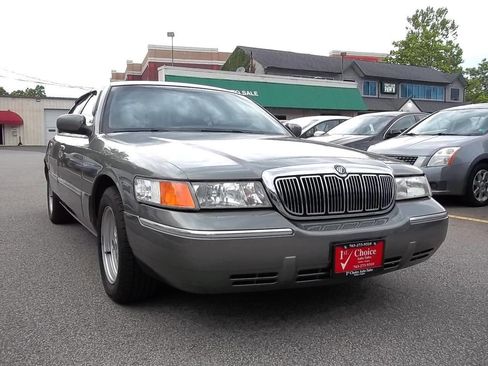 Used 2001 Mercury Grand Marquis LS RWD image 4