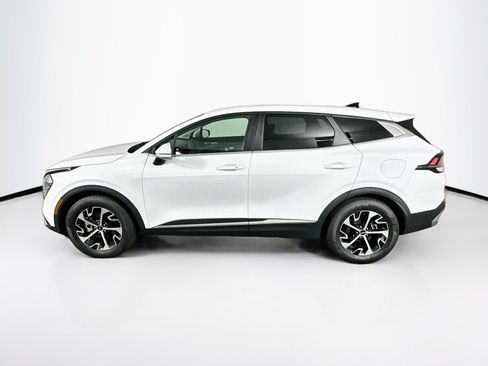 Used 2023 Kia Sportage EX FWD image 4