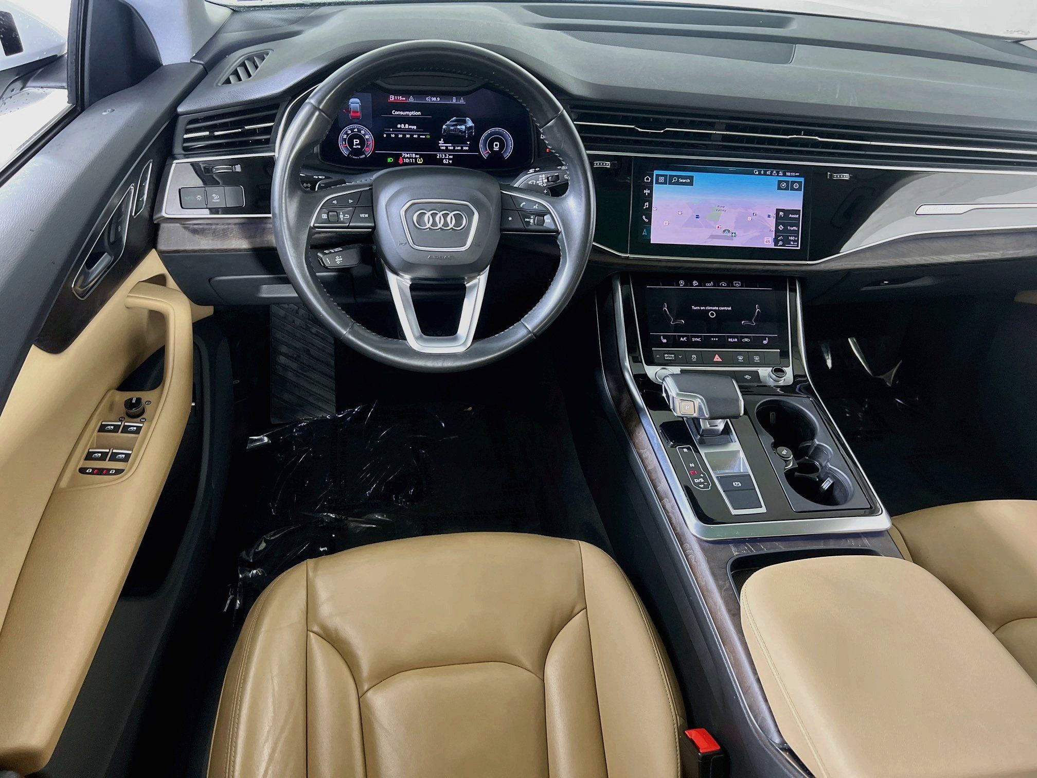 Used 2020 Audi Q8 Premium AWD/4WD image 23