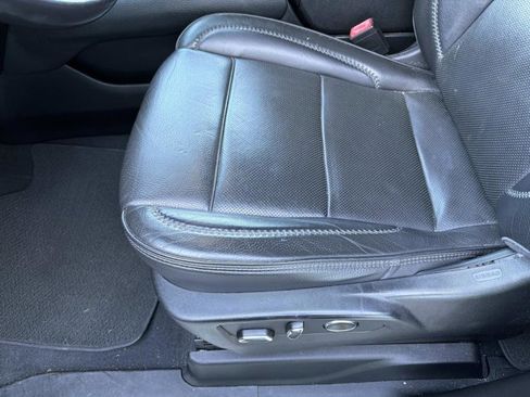 Used 2021 GMC Yukon Denali w/ Denali Ultimate Package AWD/4WD image 13