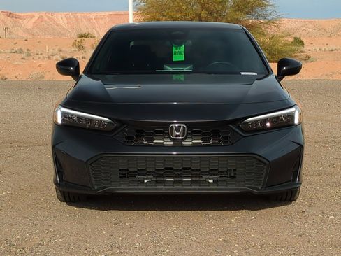 Used 2025 Honda Civic Sport image 9