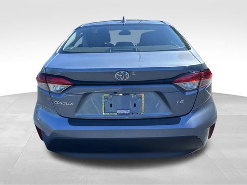 Used 2024 Toyota Corolla LE FWD image 4