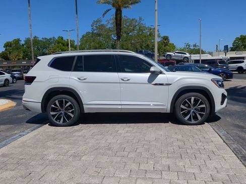 New 2026 Volkswagen Atlas SEL Premium R-Line AWD/4WD image 3