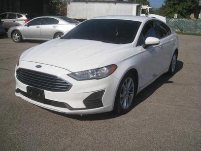 Used 2019 Ford Fusion SE