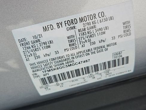 Used 2021 Ford Explorer ST w/ Equipment Group 401A AWD/4WD image 30