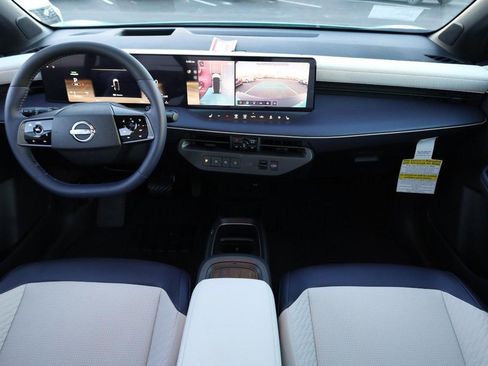 New 2026 Nissan Leaf Platinum+ w/ Cargo Package (Platinum+) image 25