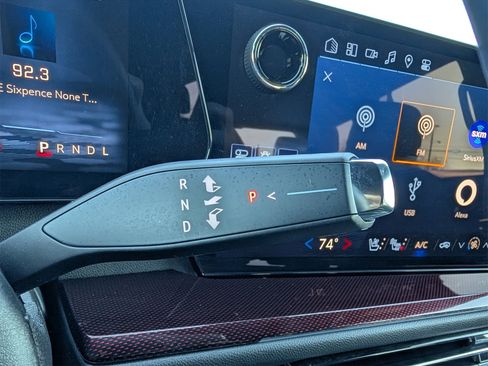 Used 2024 Chevrolet Traverse RS w/ LPO, Floor Liner Package image 32