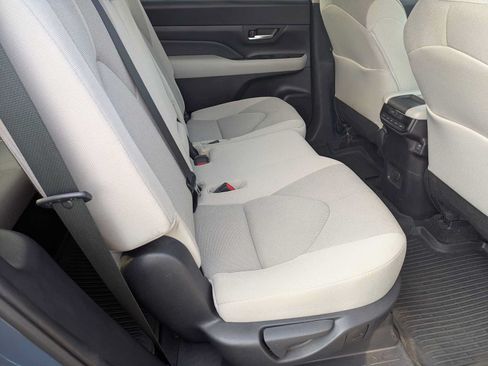 Used 2025 Toyota Grand Highlander AWD image 21