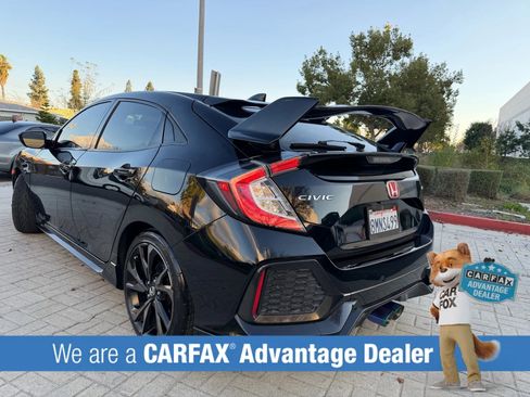 Used 2017 Honda Civic Sport image 8