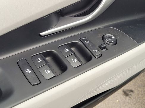 New 2026 Hyundai Elantra Limited image 14