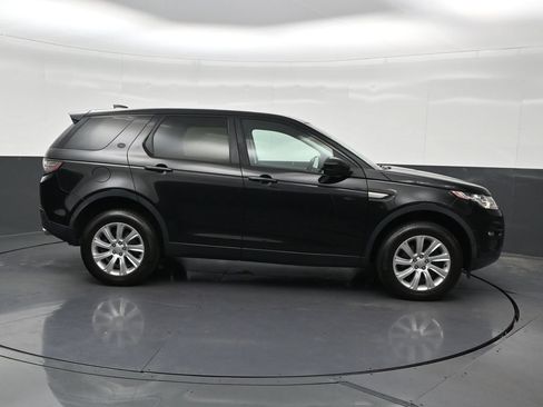 Used 2018 Land Rover Discovery Sport SE AWD/4WD image 6