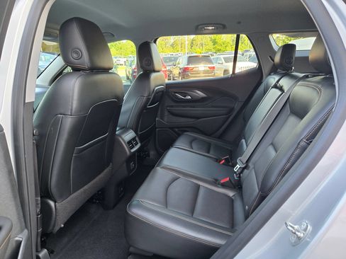 Used 2020 GMC Terrain SLT w/ Preferred Package FWD image 35