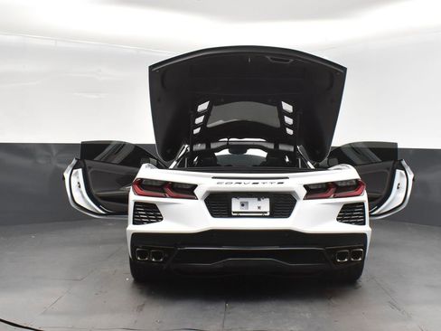 Used 2025 Chevrolet Corvette Stingray Coupe w/ 1LT image 47