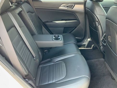 Used 2024 Kia Sportage SX FWD image 18